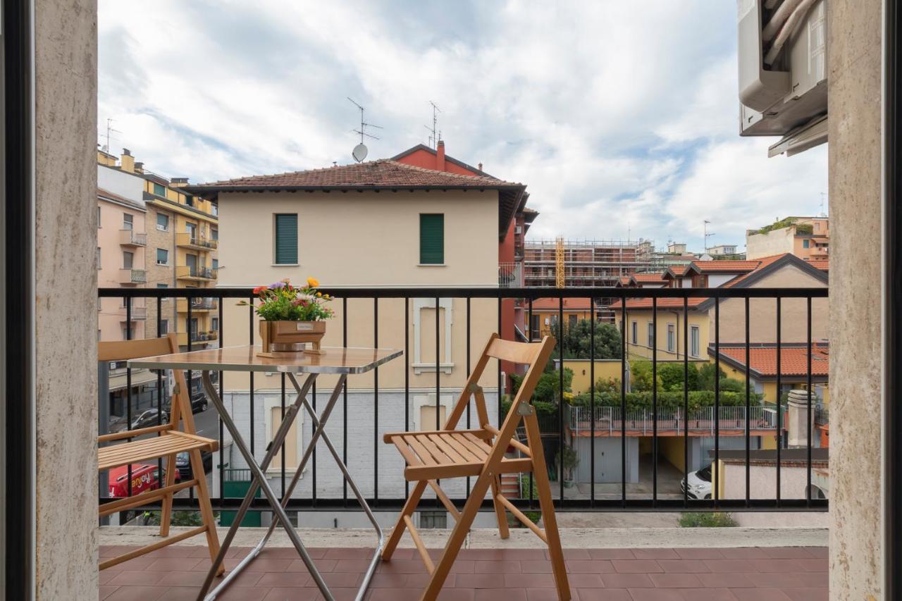 Luxury Apartment Near Navigli Carlo D'Adda 29 Milão Exterior foto